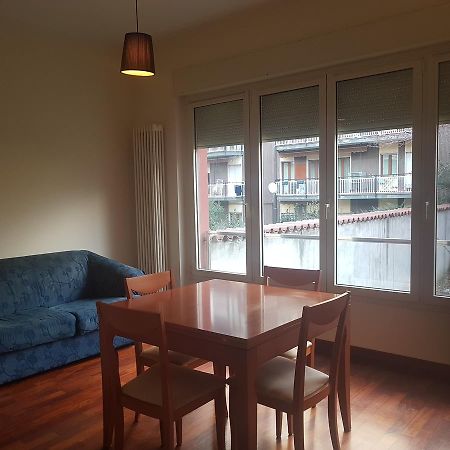 Lecco Centro - Casa Indipendente Apartment Luaran gambar