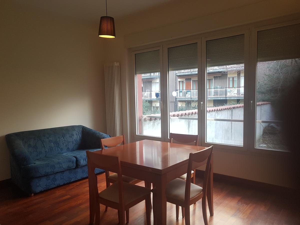 Lecco Centro - Casa Indipendente Apartment Luaran gambar